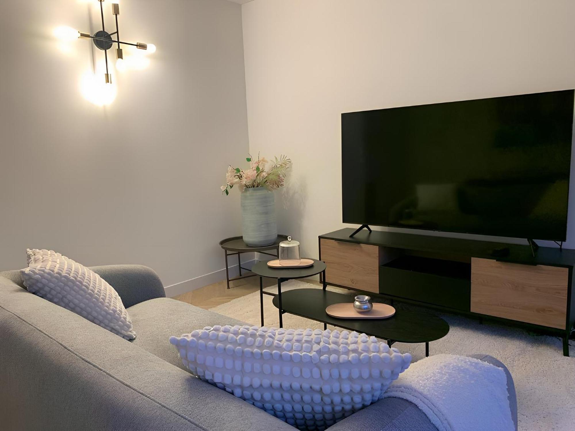 Magnifique Appartement, 3 Min De Paris Levallois-Perret Ngoại thất bức ảnh