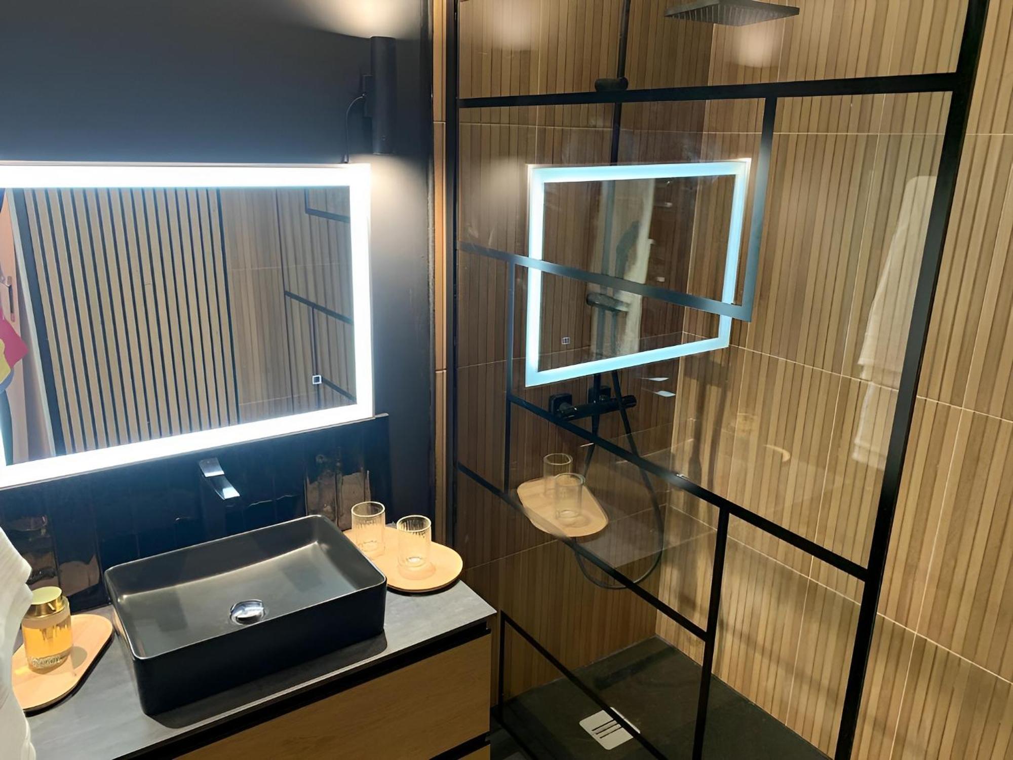 Magnifique Appartement, 3 Min De Paris Levallois-Perret Ngoại thất bức ảnh